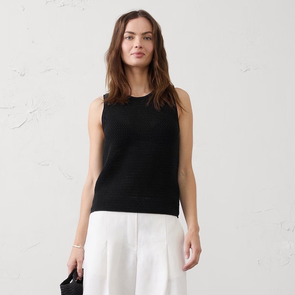 Banana Republic Womens Black 100% Italian Linen Open Knit Sleeveless Sweater M